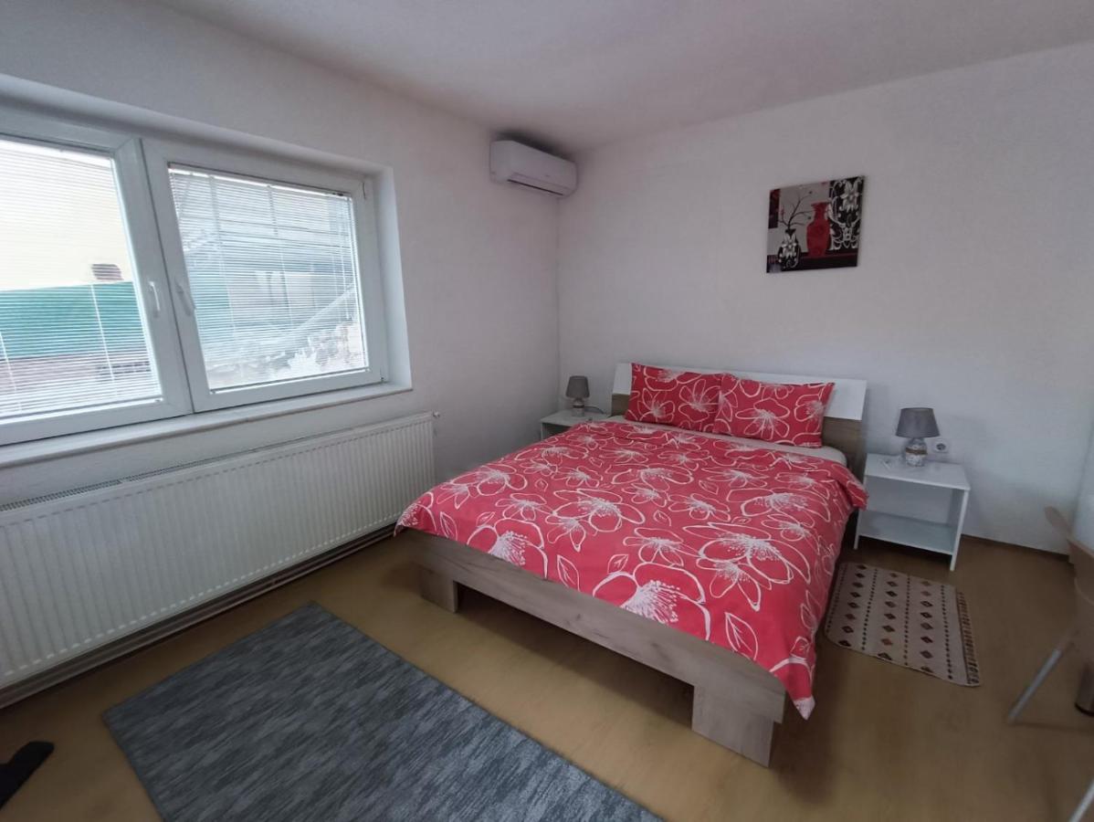 City Center Apartments Πρίλεπ Εξωτερικό φωτογραφία
